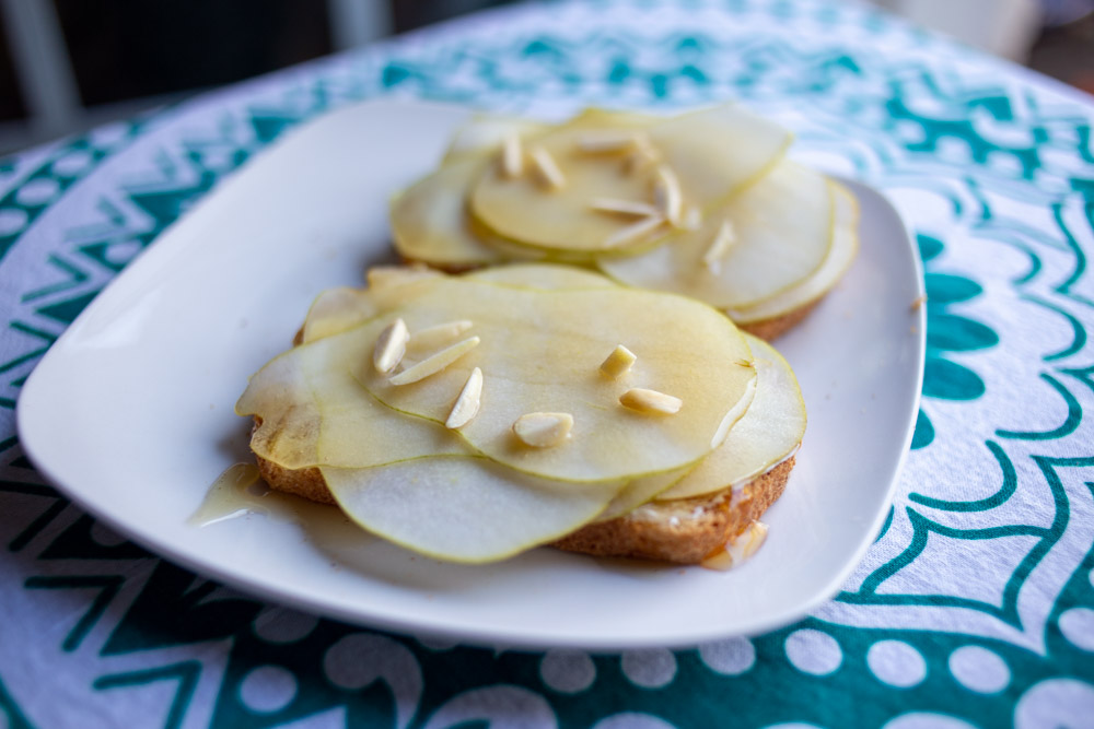 toast with pears and honey on top